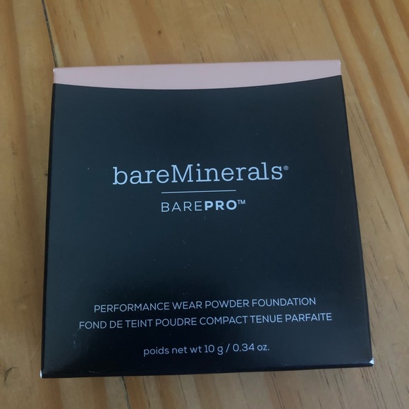 bareMinerals Other - BareMinerals barepro powder foundation bareMinerals Other - BareMinerals barepro powder foundation